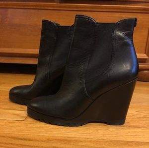 Womens Ankle Boots*worn 1x*